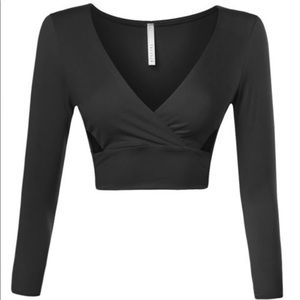Long sleeve crop top